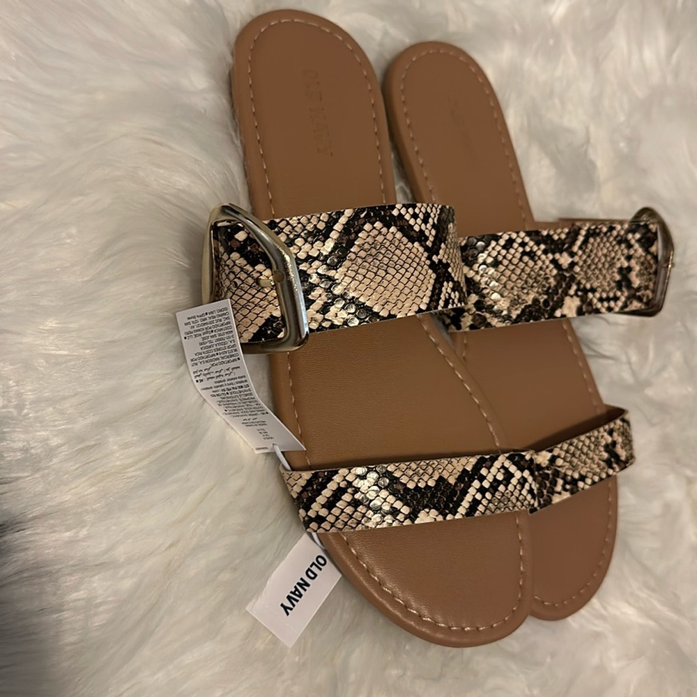 NWT Old Navy Snake Print Sandals